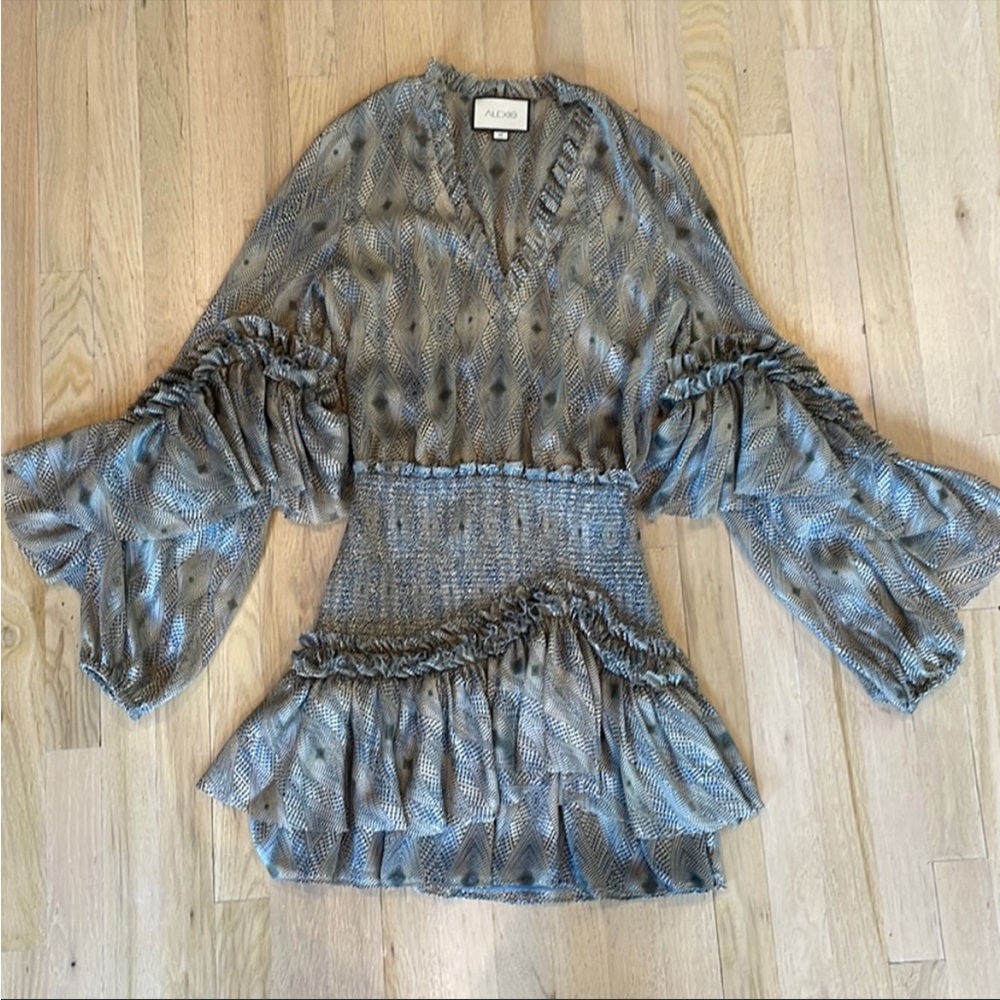 COPY - Alexis Mini